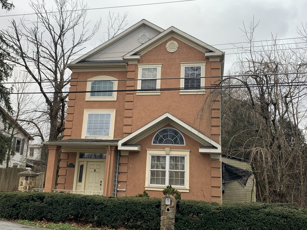 House for sale 2604 E Main Street, Douglassville, PA 195189136